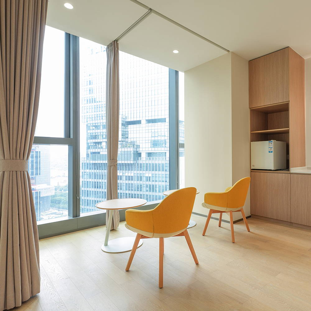 Profilés en aluminium pour meubles